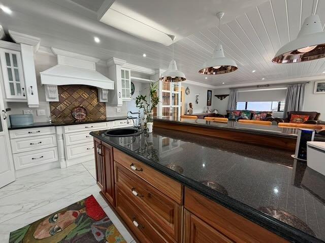 4 Bedroom Property for Sale in Monte Christo Western Cape